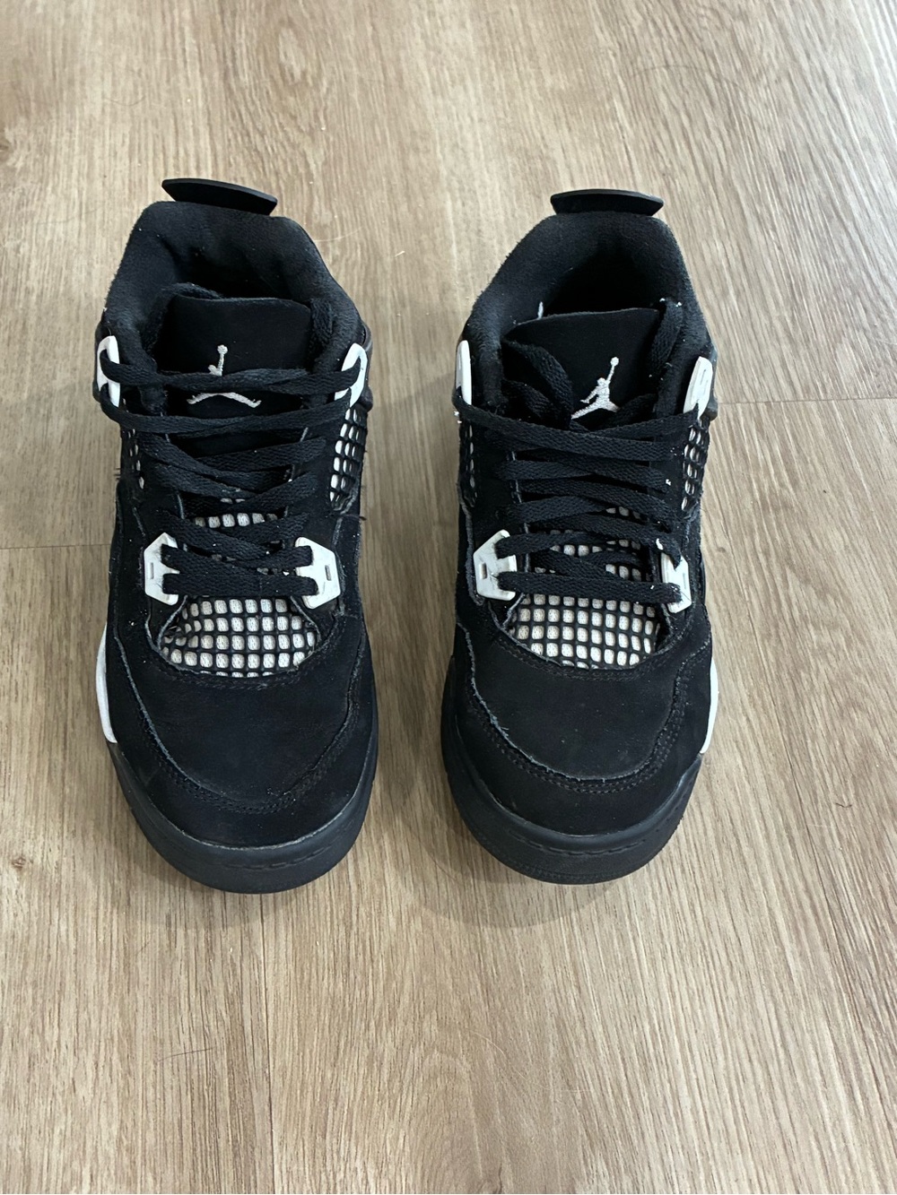 Air Jordan 4 Retro PS "White Thunder" kids sneakers PS Size 2